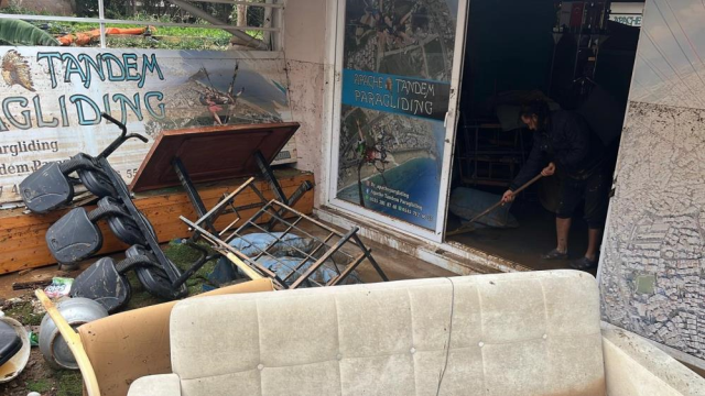 15 minutes of rain turned the district into a battlefield