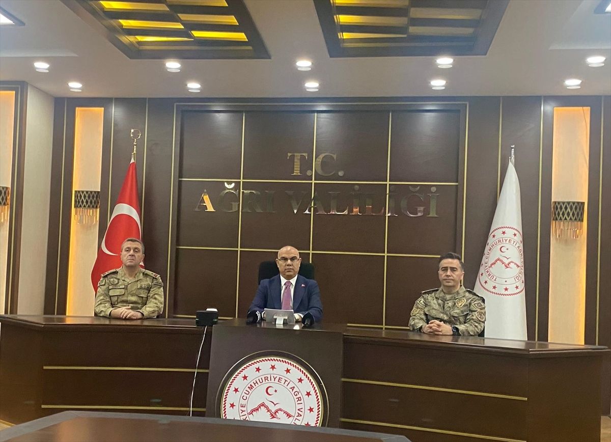 Ağrı'da 'Asayiş ve Güvenlik Değerlendirme Toplantısı' düzenlendi