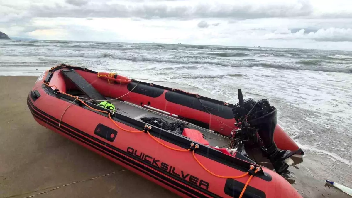 Bartın'da bot alabora oldu: 2 kişi kurtarıldı