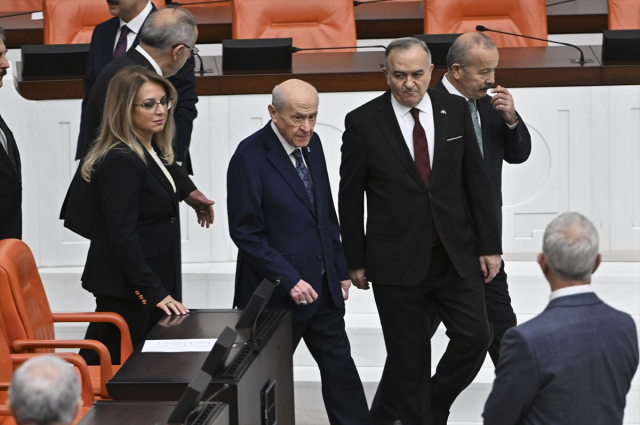 Интересные моменты в TBMM после напряженности в Имралы