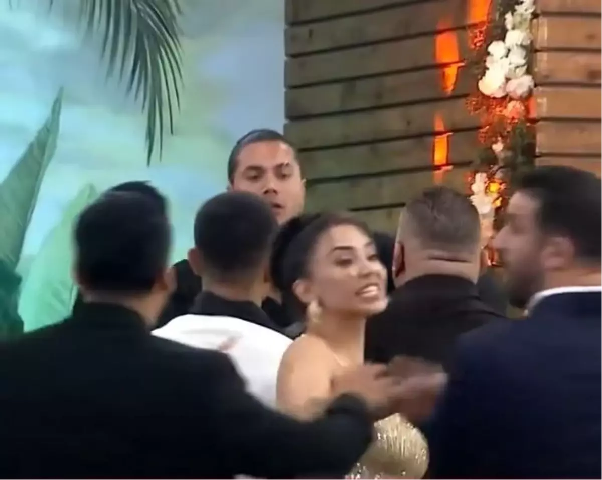 Kısmetse Olur yarışmasında gelin adayından damat adayına tokat