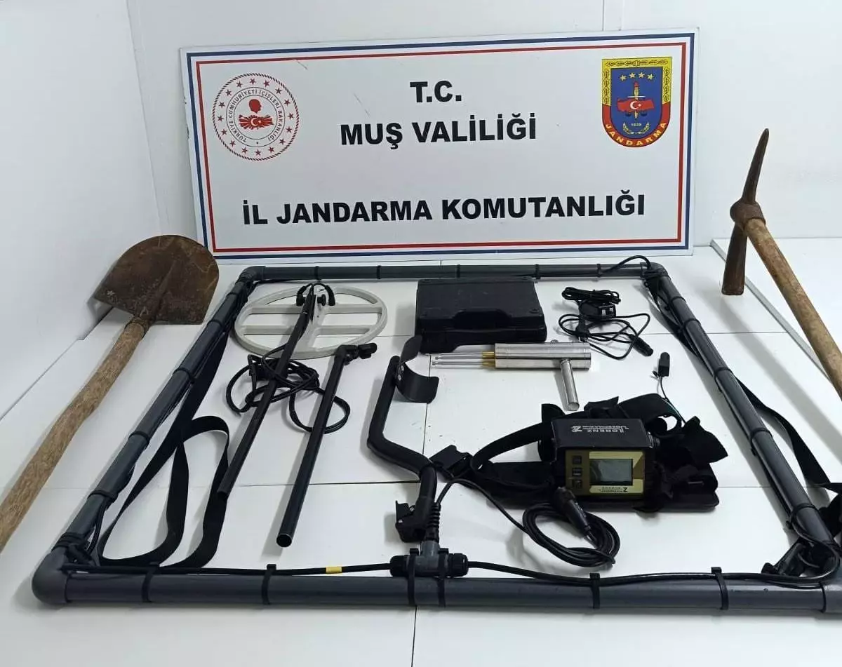 Muş'ta kaçak kazı operasyonu: 4 kişi gözaltına alındı