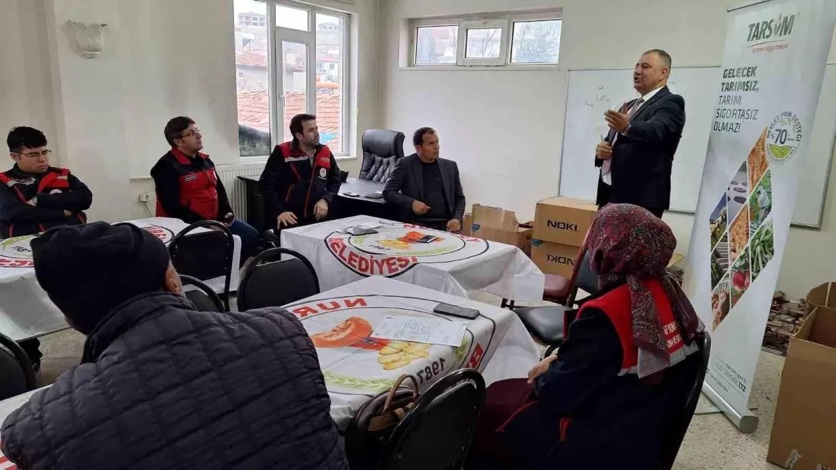 Nuribey'de çiftçilere yönelik bilgilendirme toplantısı