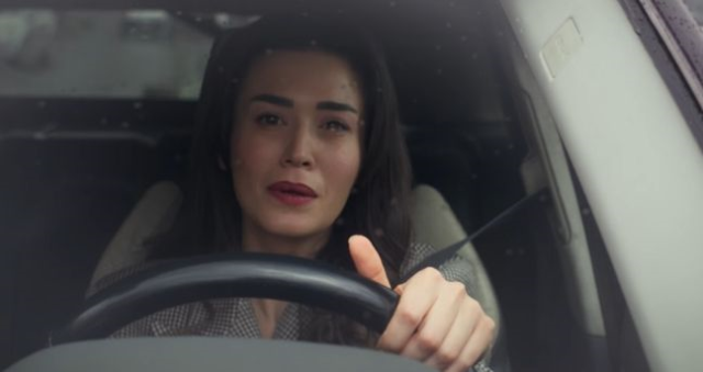 Rengin ölüyor mu, hastalığı ne? Ecem Özkaya diziden ayrılacak mı? Rengin ölüyor mu, hastalığı ne? Ecem Özkaya diziden ayrılacak mı?