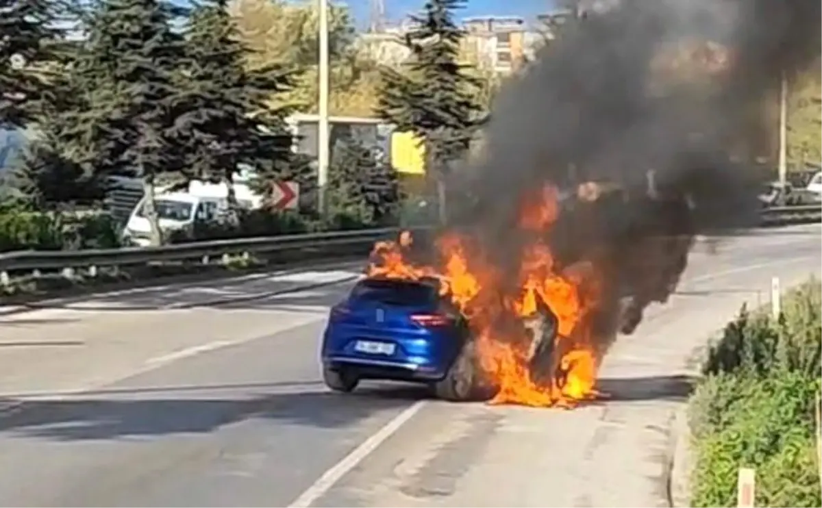 Süper Lig ekibinin yıldızı ölümden döndü! Aracı alev yandı