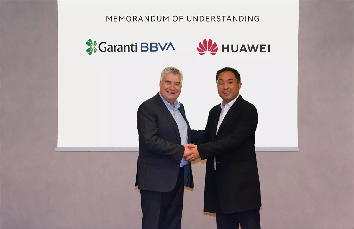 Türk yazılımcı ve tasarımcılar İstanbul'da ödüllendirildi