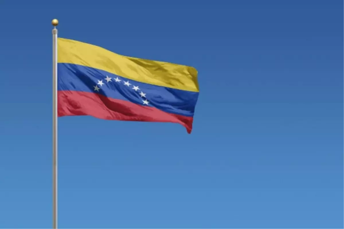 Venezuela ordusuna binlerce yeni asker katıldı