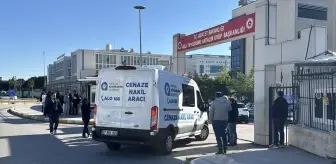Antalya'da trafik kazasında ölen gencin cenazesi yakınlarına teslim edildi
