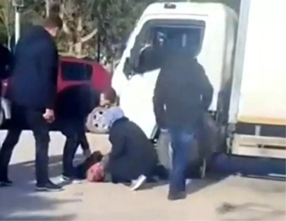 Burdur'da kamyonetin çarptığı yaya hayatını kaybetti