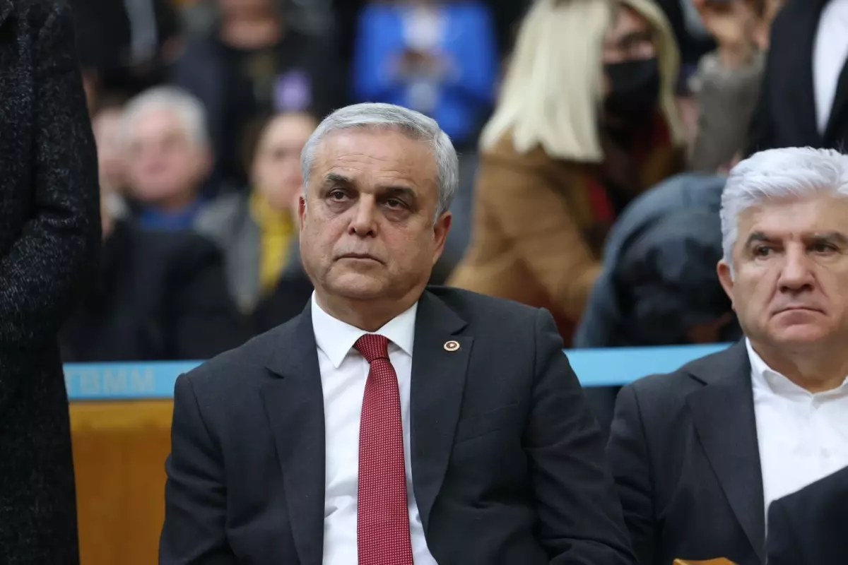 CHP Mersin Milletvekili Çakır, partisinden istifa etti