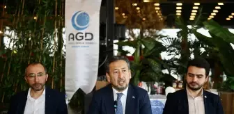 Doğu Türkistan Milli Meclisi Başkanı Tümtürk, Giresun'da