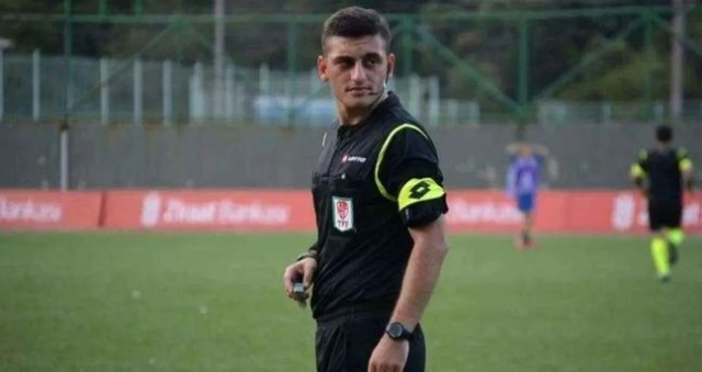 Furkan Aksuoğlu kimdir? Hakem Furkan Aksuoğlu kaç yaşında, nereli? Son yönettiği maçlar hangileri? Furkan Aksuoğlu kimdir? Hakem Furkan Aksuoğlu kaç yaşında, nereli? Son yönettiği maçlar hangileri?