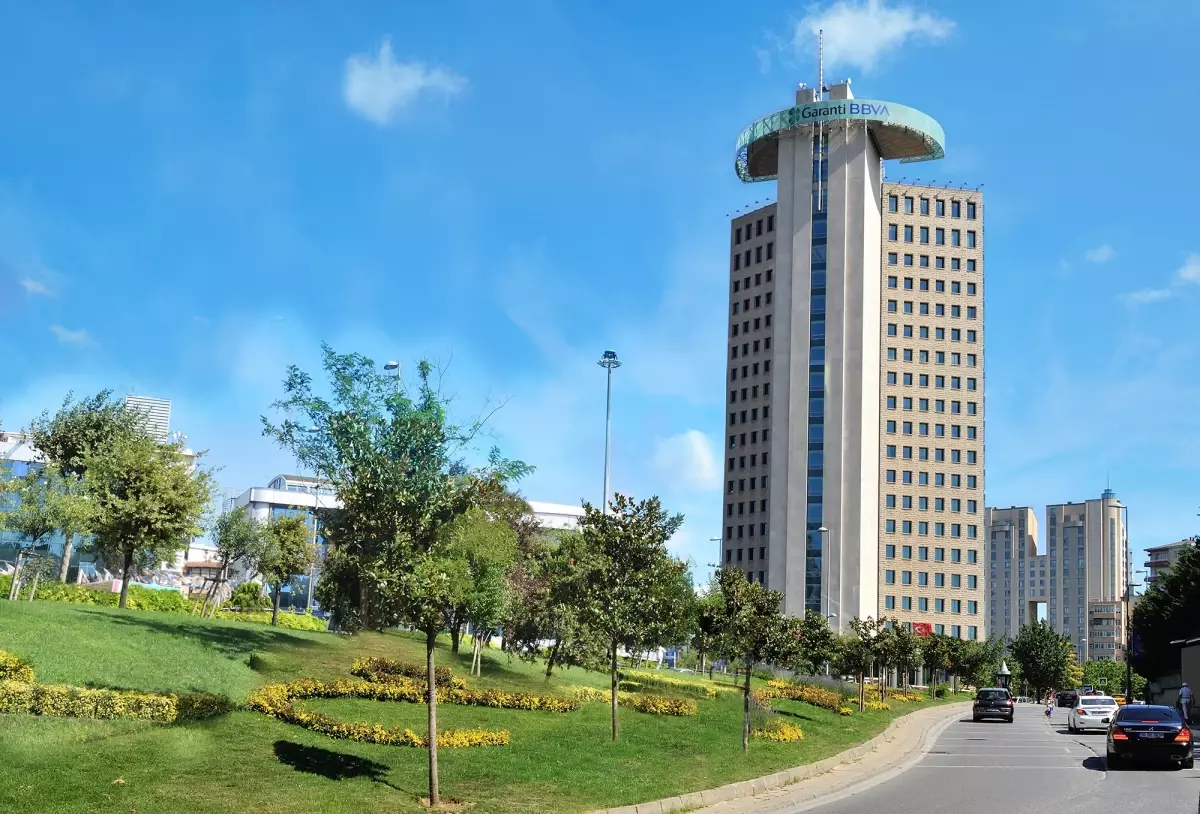 Garanti BBVA'ya Euromoney'den 'Türkiye'nin En İyi İşlem Bankası' ödülü