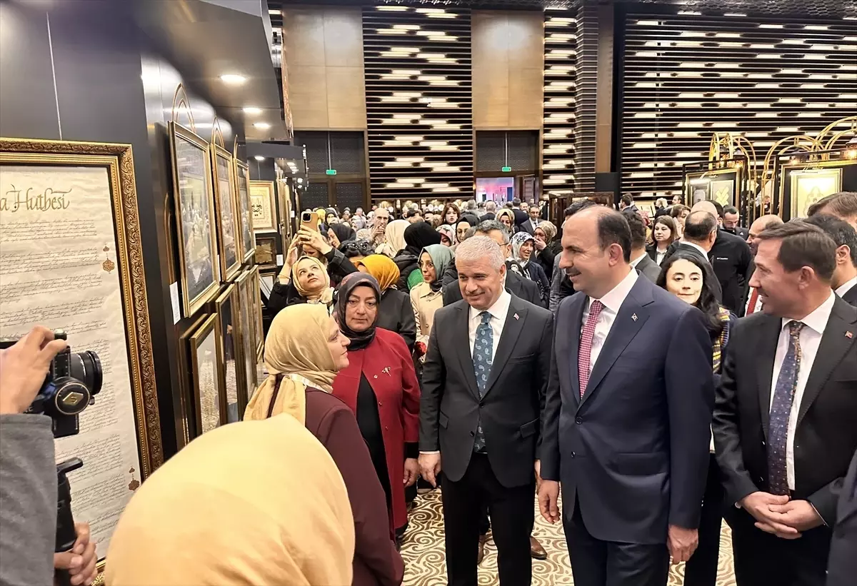 Konya'da 17. Altın Dokunuşlar Sergisi açıldı