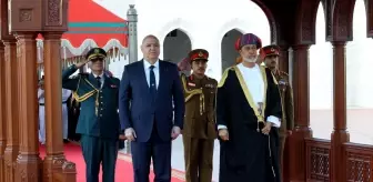 Lübnan Cumhurbaşkanı Avn, Maskat'ta Umman Sultanı Bin Tarık ile görüştü