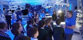 Medtronic, Darüşşafaka öğrencilerini sağlık teknolojileriyle buluşturdu