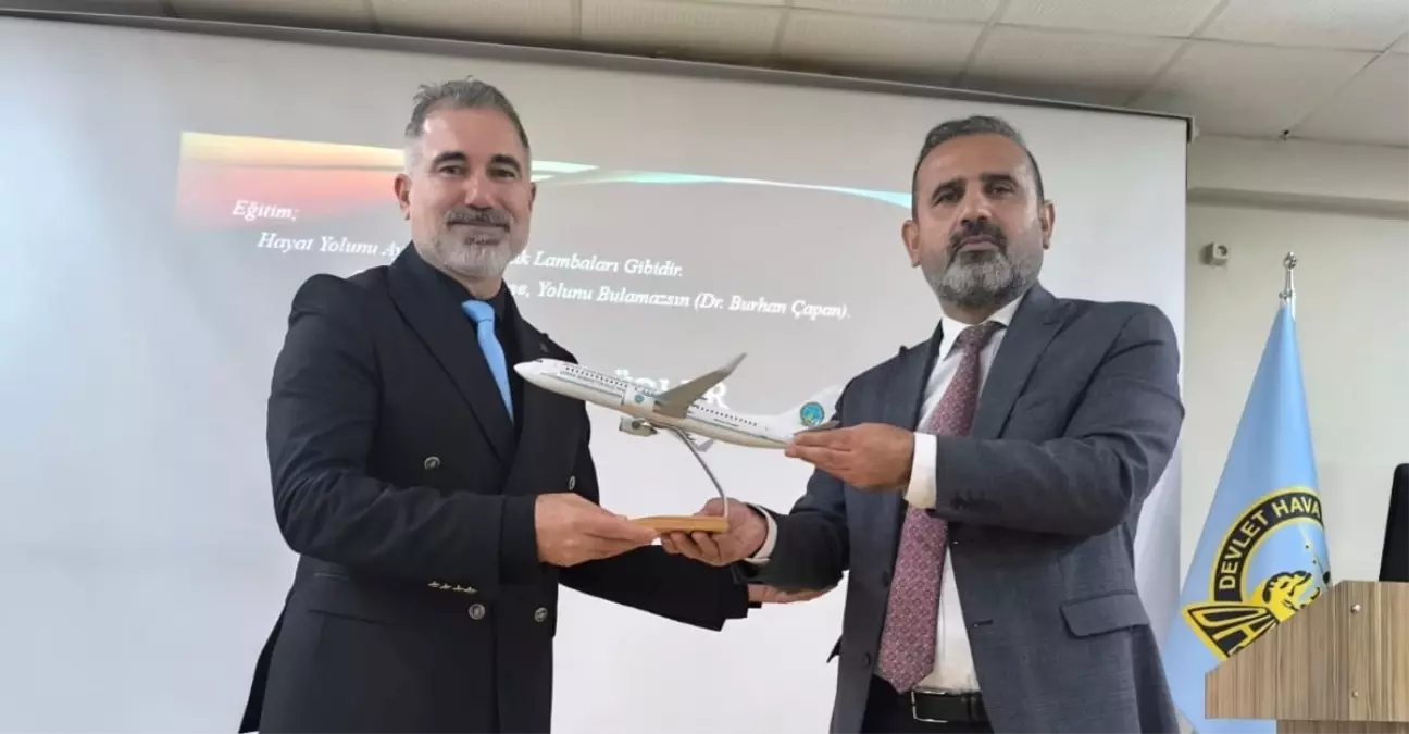 Şırnak Şerafettin Elçi Havalimanı'nda Aile Yılı Konferansı düzenlendi