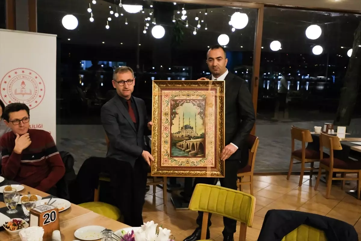 Türkiye'nin Kişinev Büyükelçiliğine eğitim müşaviri olarak atanan Yılmaz için veda programı düzenlendi