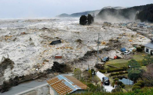 The country was hit by a 7.5 magnitude earthquake! There is no loss of life, nor any collapsed buildings