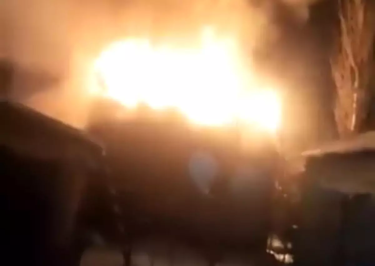 Yüksekova'da korku dolu anlar: Kalorifer kazan dairesi cayır cayır yandı