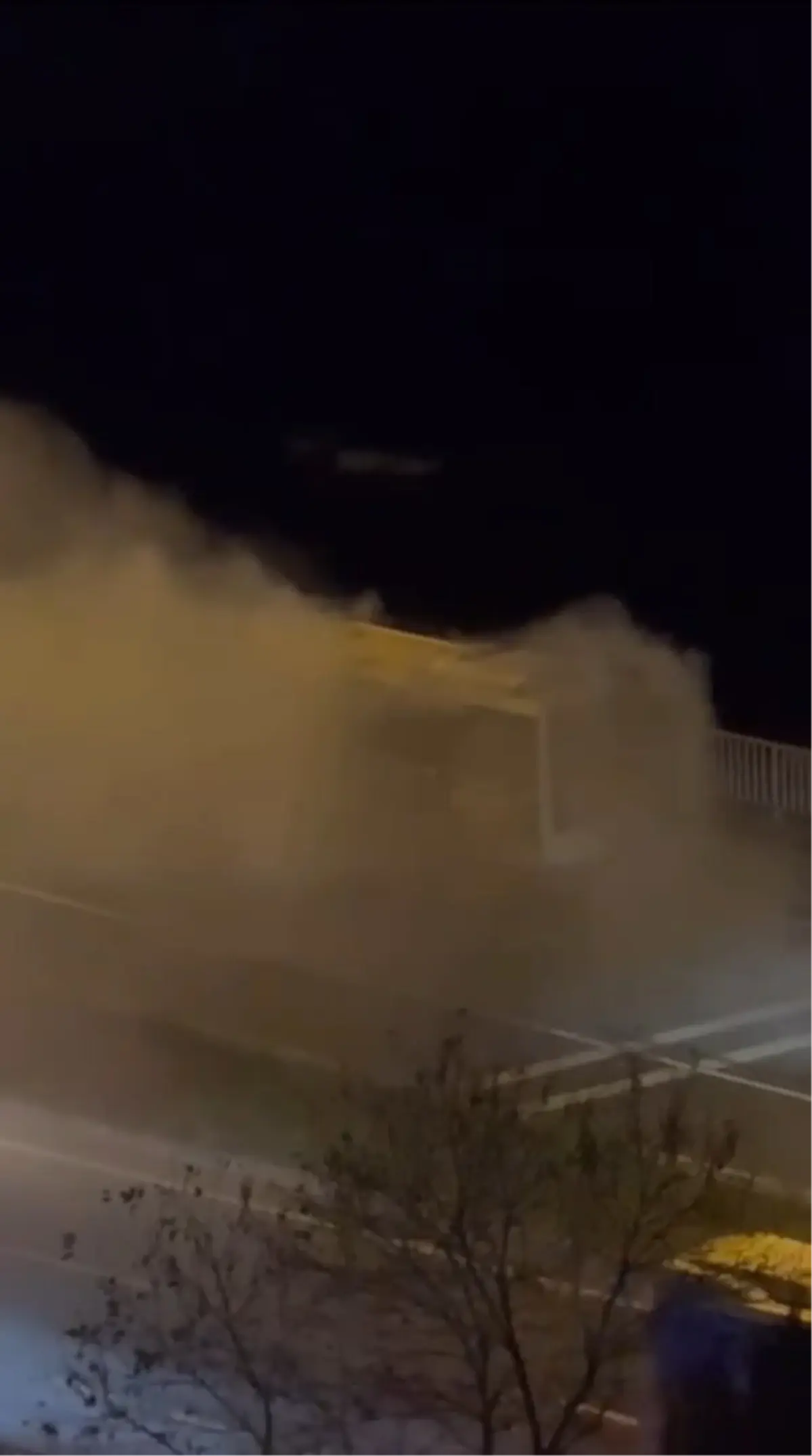 Zonguldak'ta Özel Halk Otobüsü Alev Aldı