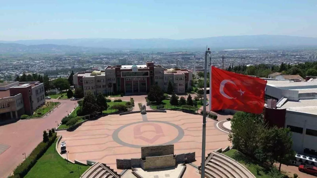 ADÜ, çevre dostu üniversiteler arasında 2025'te 161 basamak yükseldi