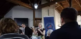 Akdeniz Üniversitesi Rektörü Prof. Dr. Özkan, öğrenci topluluk başkanlarıyla buluştu