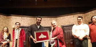 Bağcılar Belediyesi Tiyatro Akademisi 'Fatih'te Bir Konak' oyununu sahneledi