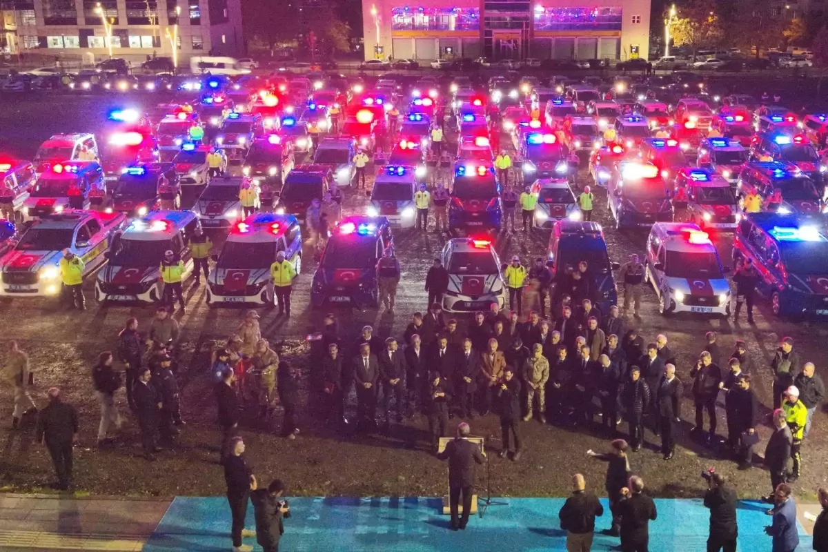 Cemal Eğin'den emniyete ve jandarmaya anlamlı destek