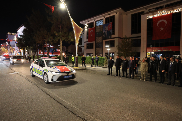 Cemal Eğin'den emniyete ve jandarmaya anlamlı destek Cemal Eğin'den emniyete ve jandarmaya anlamlı destek