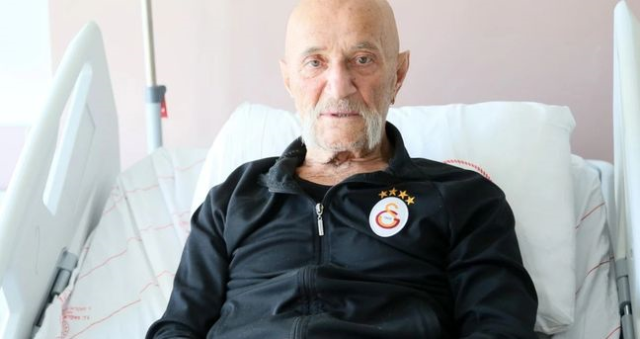 Coşkun Göğen öldü mü, yaşıyor mu? 'Tecavüzcü Coşkun' lakaplı oyuncu Coşkun Göğen kaç yaşında? Coşkun Göğen öldü mü, yaşıyor mu? 'Tecavüzcü Coşkun' lakaplı oyuncu Coşkun Göğen kaç yaşında?