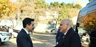 Diyarbakır Valisi Zorluoğlu Ergani'de temaslarda bulundu