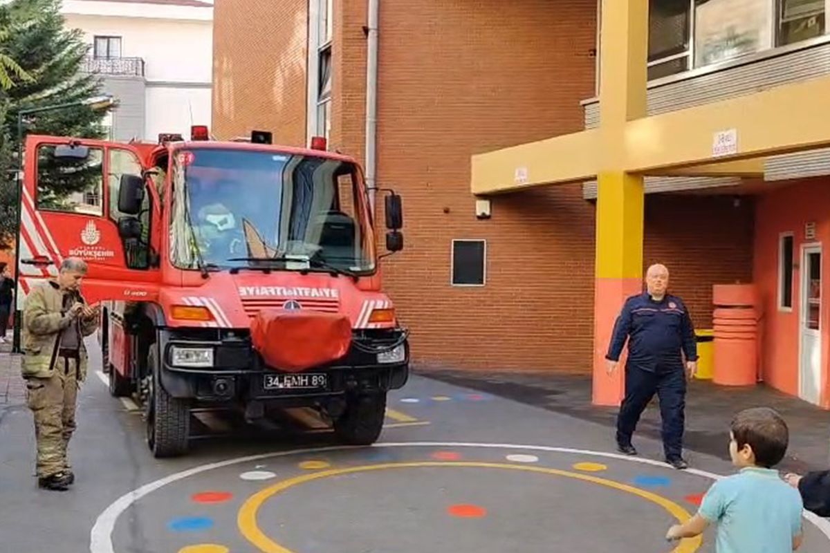Fatih'te doğal gaz kaçağı nedeniyle okul tahliye edildi