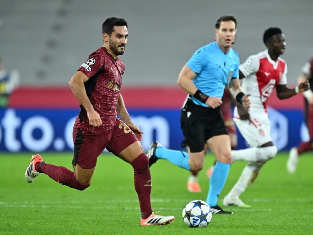 Fransızlardan Galatasaraylı futbolcu için küstah manşet: Alay konusu oldu Fransızlardan Galatasaraylı futbolcu için küstah manşet: Alay konusu oldu