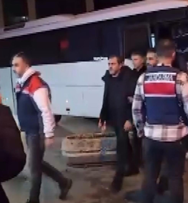 Gözaltındaki Mehmet Akif Ersoy'dan ilk görüntü