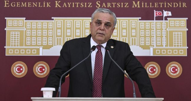 Hasan Ufuk Çakır kimdir? Mersin Milletvekili Hasan Ufuk Çakır CHP'den ihraç mi edildi, istifa mı etti? Hasan Ufuk Çakır kimdir? Mersin Milletvekili Hasan Ufuk Çakır CHP'den ihraç mi edildi, istifa mı etti?