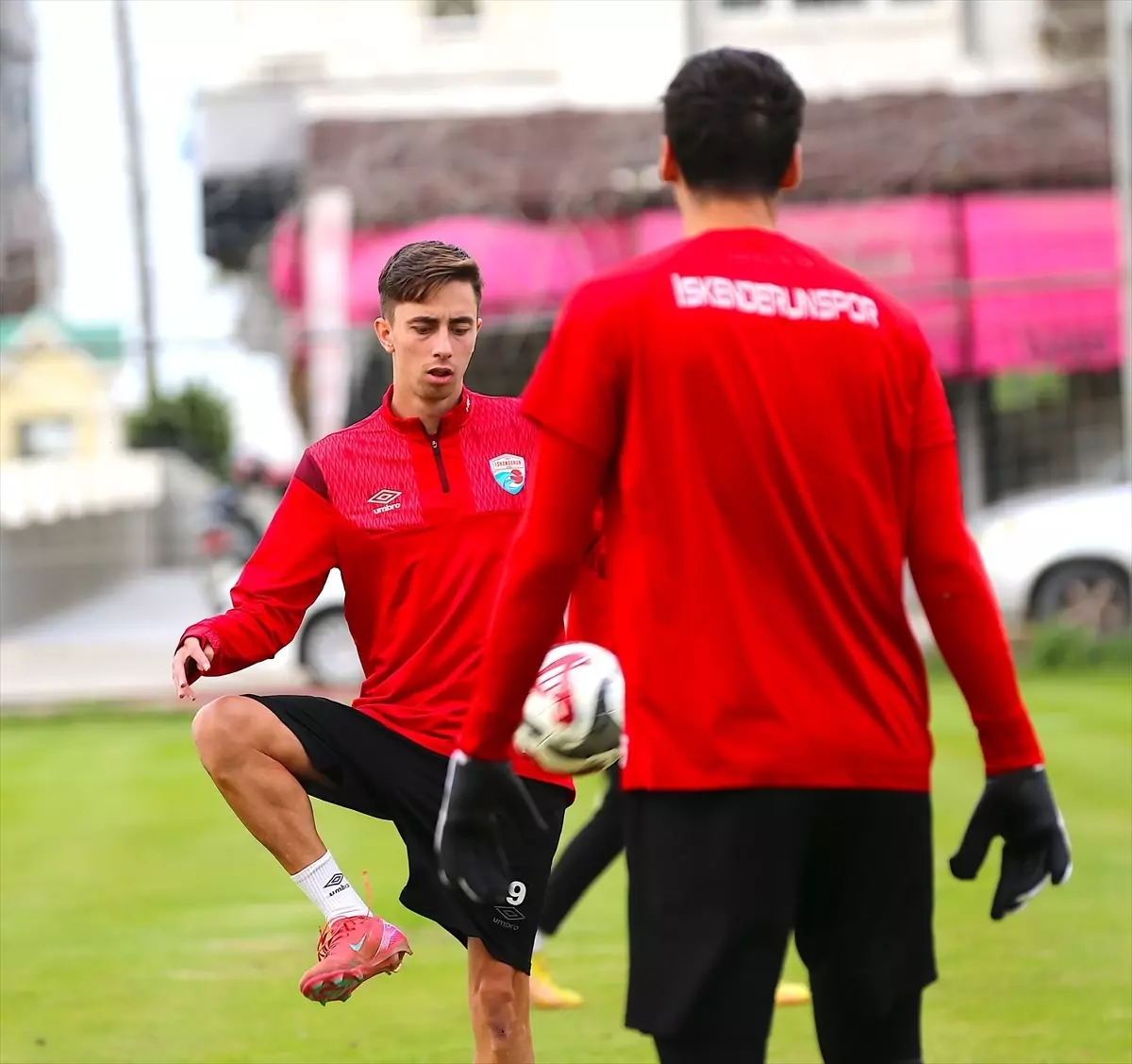 İskenderunspor'da hedef üst sıralara tırmanışı sürdürmek