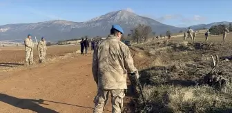 Isparta'da vücut bütünlüğü bozuk halde ölü bulunan çobanın uzuv araması sürüyor