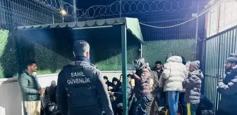İzmir'de 21 düzensiz göçmen yakalandı