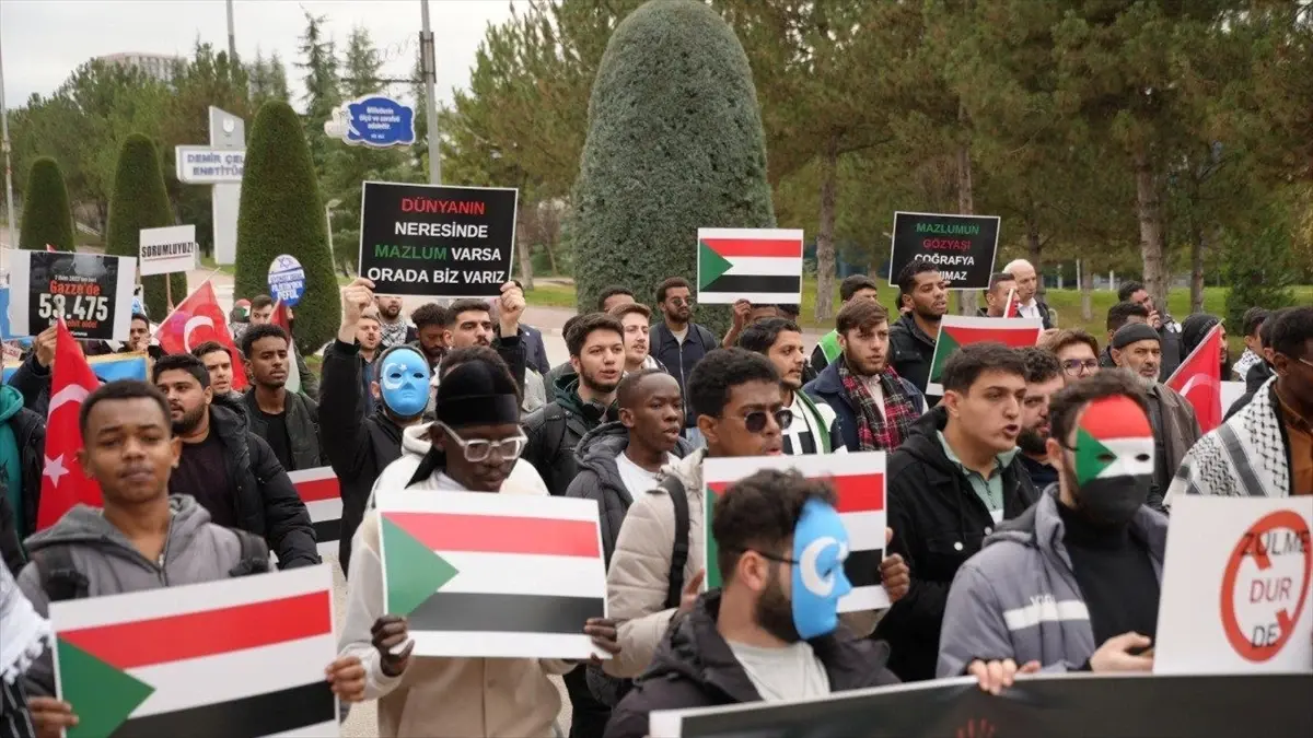 Karabük'te "Zulme Karşı Birlik Yürüyüşü" düzenlendi