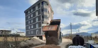 Kavak Belediyesinden Bahçelievler Mahallesi'nde yol düzenlemesi