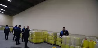 Ayçiçek yağlarına su karıştırmışlar! Tam 3 bin 650 bidon ele geçirildi