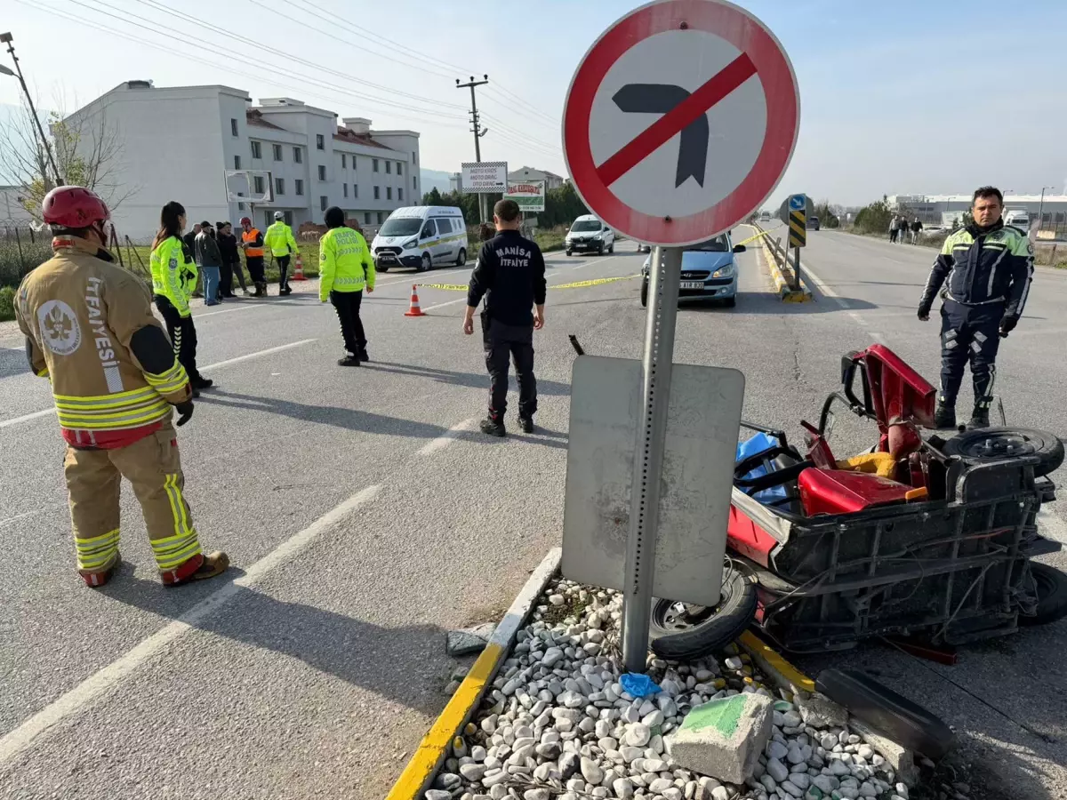 Otomobil elektrikli bisiklete çarptı; 1 ölü