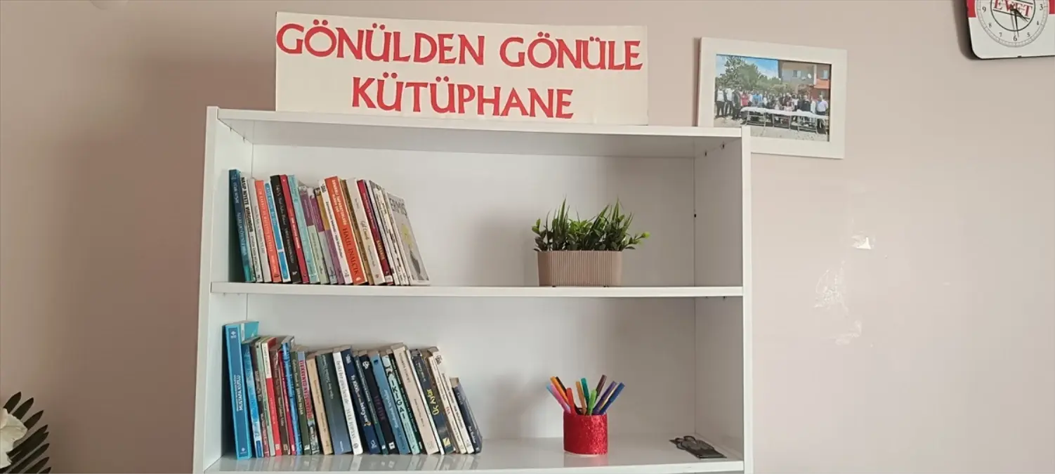 Pazaryeri Yaşlılar Evinde 'Gönülden Gönüle Kütüphane' projesi gerçekleştirildi