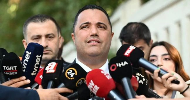 Rezan Epözdemir kimdir? Rezan Epözdemir kaç yaşında, nereli? Rezan Epözdemir neden tutuklanmıştı? Rezan Epözdemir kimdir? Rezan Epözdemir kaç yaşında, nereli? Rezan Epözdemir neden tutuklanmıştı?