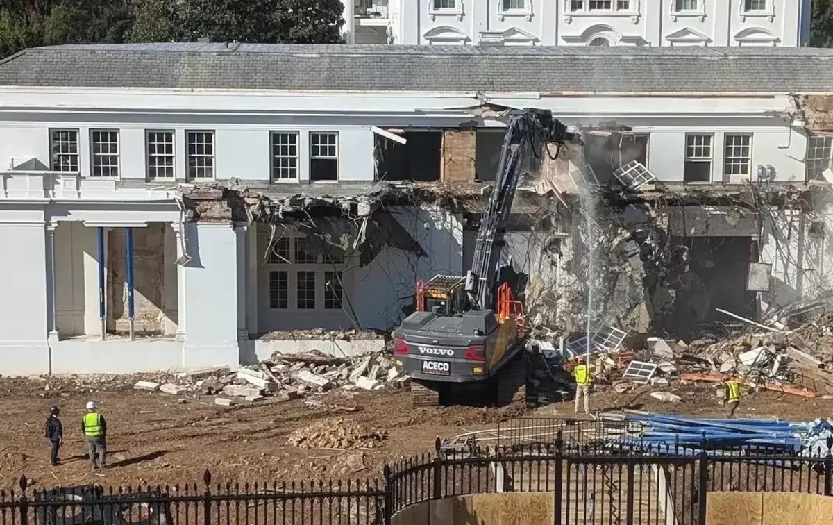 Görüntüler Beyaz Saray'dan! 123 yıllık bina moloz yığınına döndü