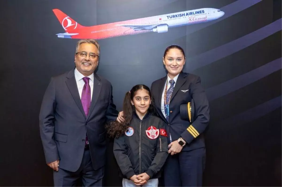 TUSAŞ şehidinin 10 yaşındaki kızı kanseri yendi, pilot koltuğuna oturdu