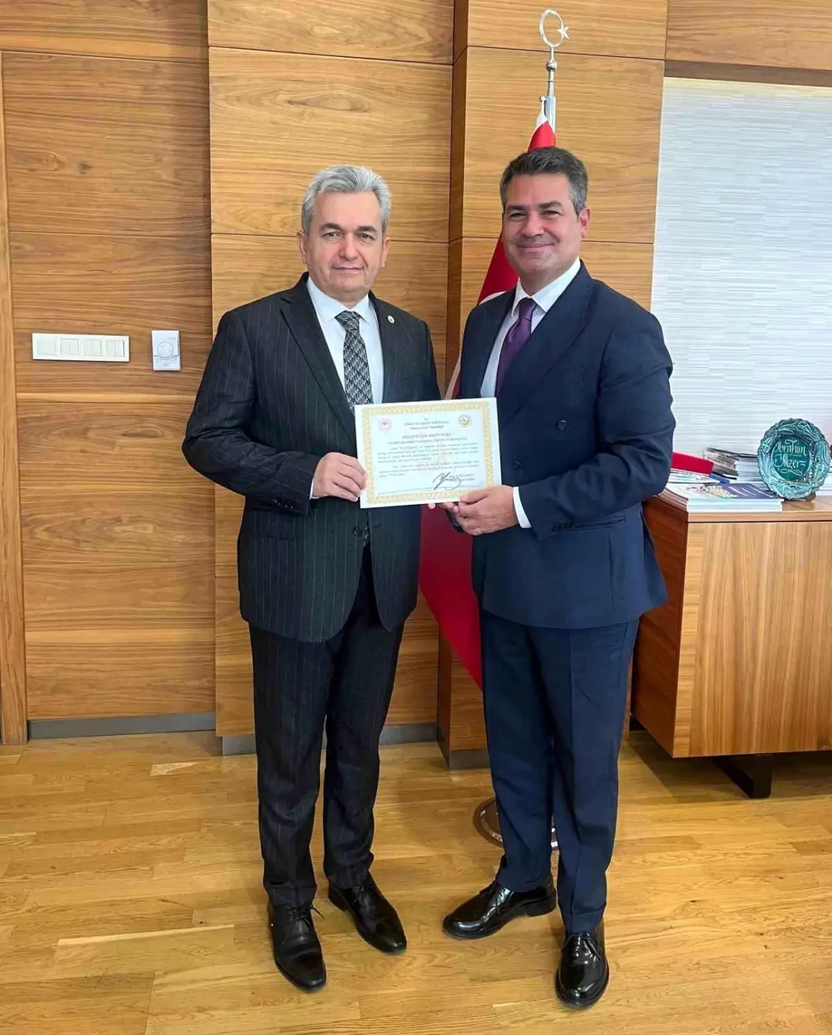 Yeniköy Kemerköy Enerji'ye 4 milyon fidan için takdir belgesi