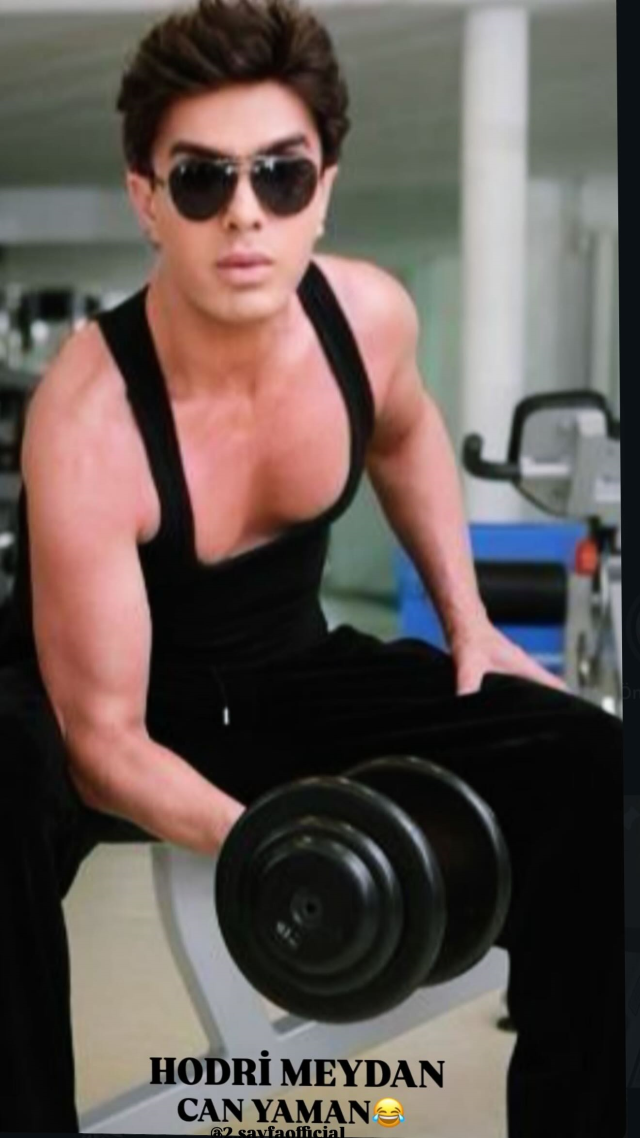 Yılmaz Morgül'den kas şovu! Can Yaman'a böyle meydan okudu Yılmaz Morgül'den kas şovu! Can Yaman'a böyle meydan okudu