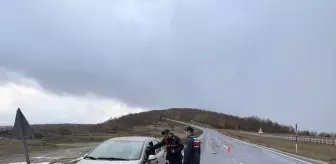 Alaçam'da jandarmadan asayiş ve trafik uygulaması